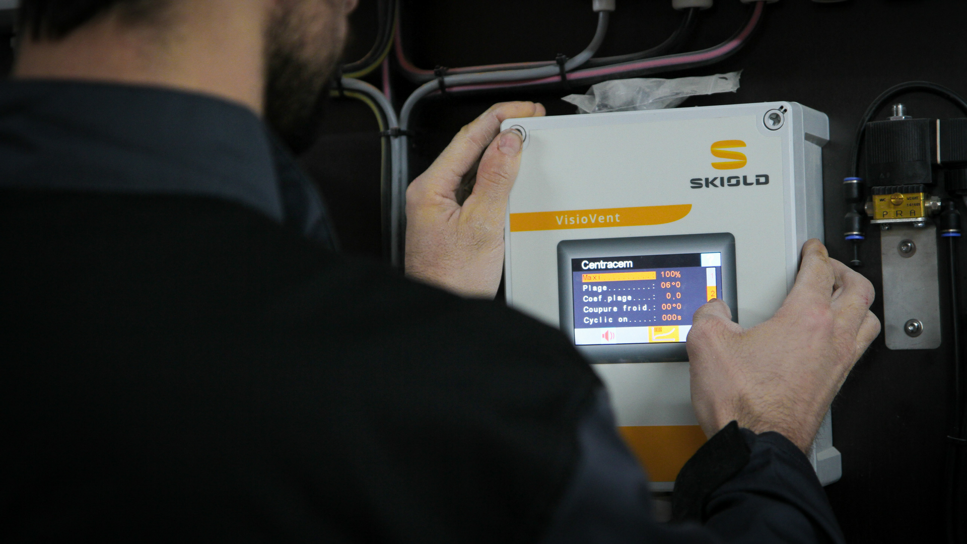 Præcis styring af ventilation, varme, iblødsætning, højtrykskøling og overbrusning | SKIOLD