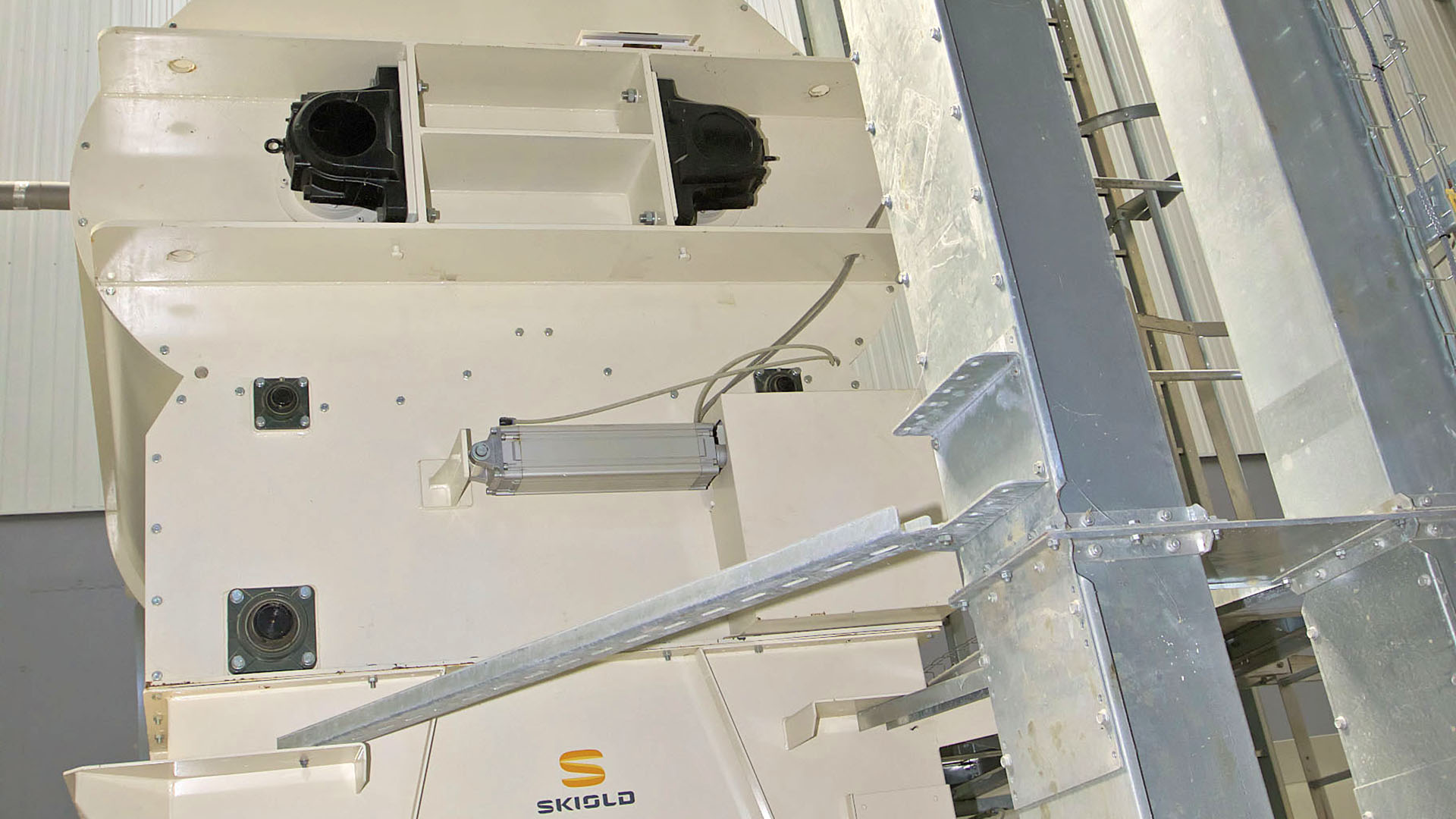 SKIOLD Padleblander til blanding af de fleste foderblandinger og foderingredienser